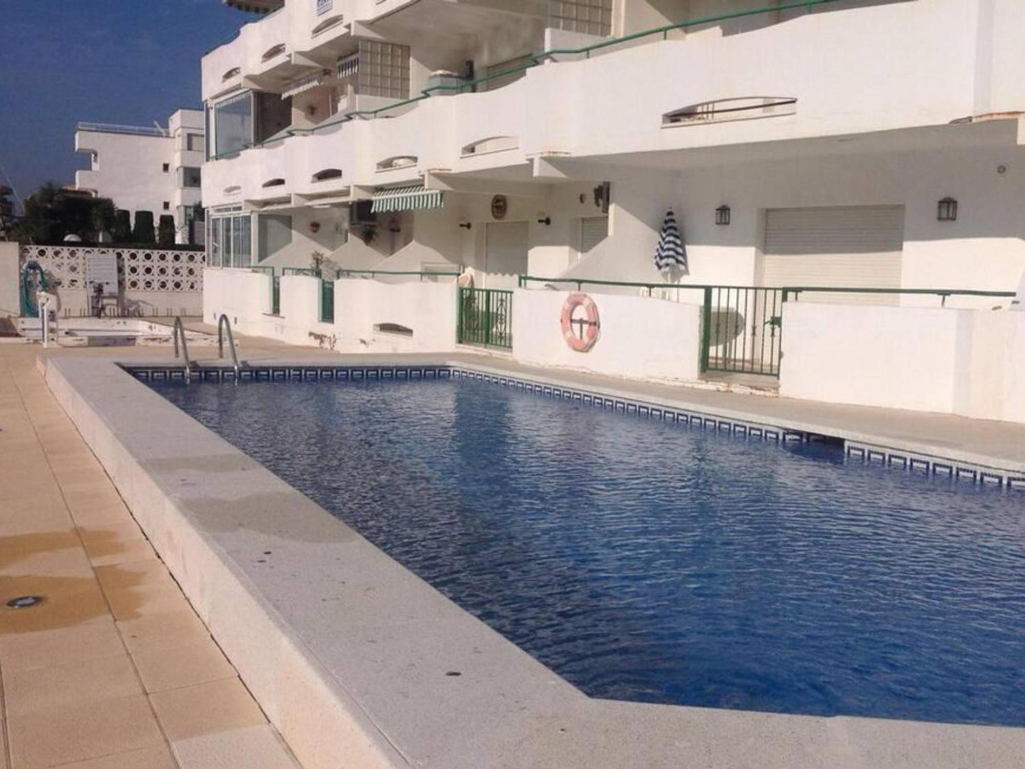 Tranquilo En Con Piscina, Parking Y Cerca De La Playa De La Rubina - Es-258-86 * Roses